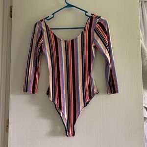 Striped quarter sleeved body suit